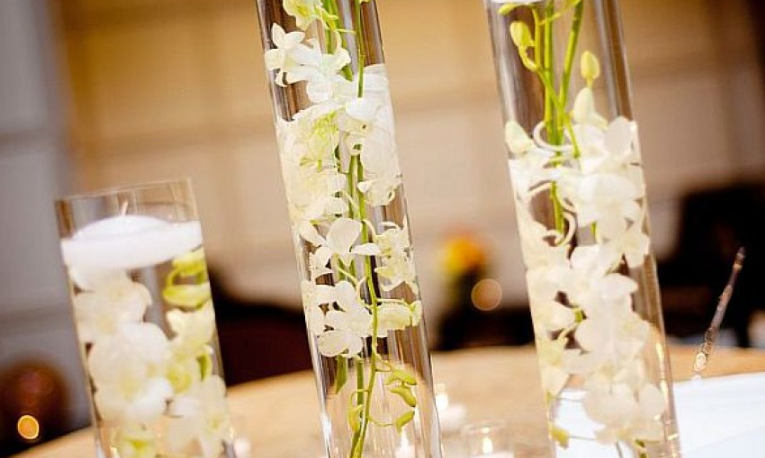 vase arrangements